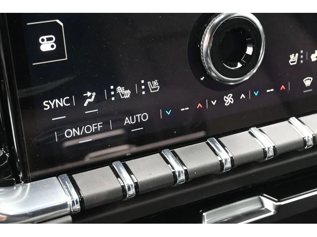 Nuevos GMC YUKON XL à Estados chez autogozo