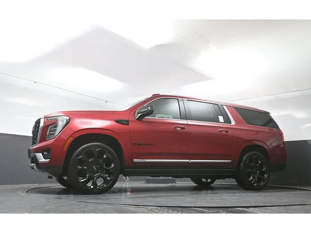 Nuevos GMC YUKON XL à Estados chez autogozo