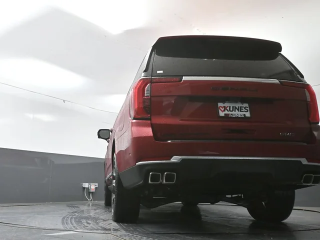 Nuevos GMC YUKON XL à Estados chez autogozo