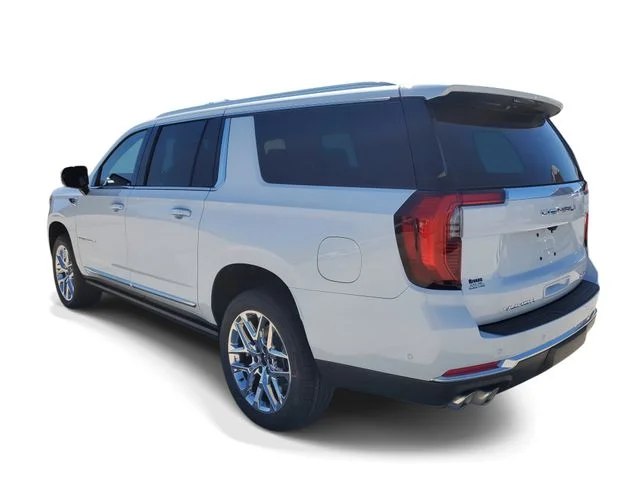 Nuevos GMC YUKON XL à Estados chez autogozo