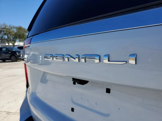 Nuevos GMC YUKON XL à Estados chez autogozo