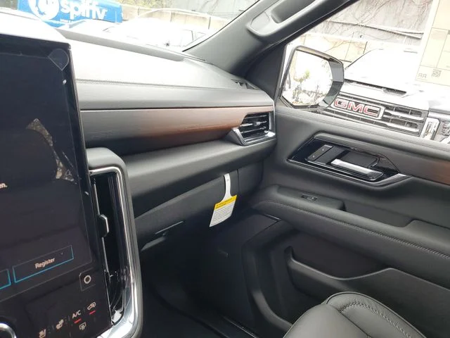 Nuevos GMC YUKON XL à Estados chez autogozo