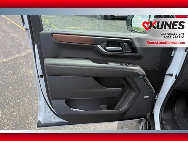 Nuevos GMC YUKON XL à Estados chez autogozo