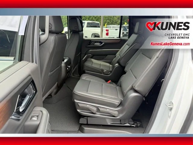 Nuevos GMC YUKON XL à Estados chez autogozo