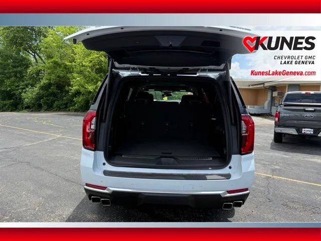 Nuevos GMC YUKON XL à Estados chez autogozo