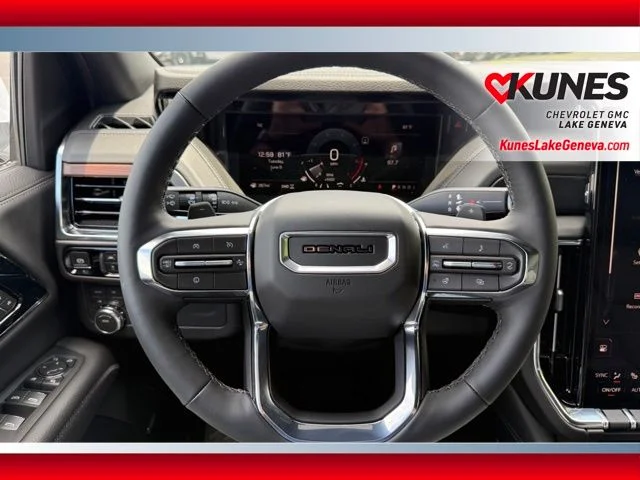 Nuevos GMC YUKON XL à Estados chez autogozo
