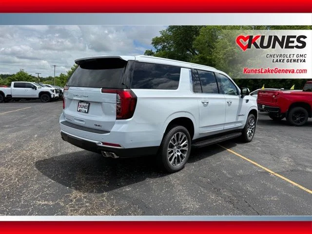 Nuevos GMC YUKON XL à Estados chez autogozo