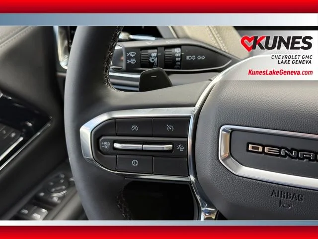 Nuevos GMC YUKON XL à Estados chez autogozo