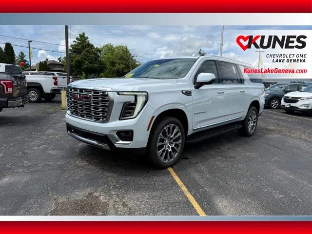 Nuevos GMC YUKON XL à Estados chez autogozo