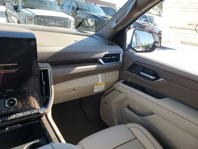 Nuevos GMC YUKON XL à Estados chez autogozo