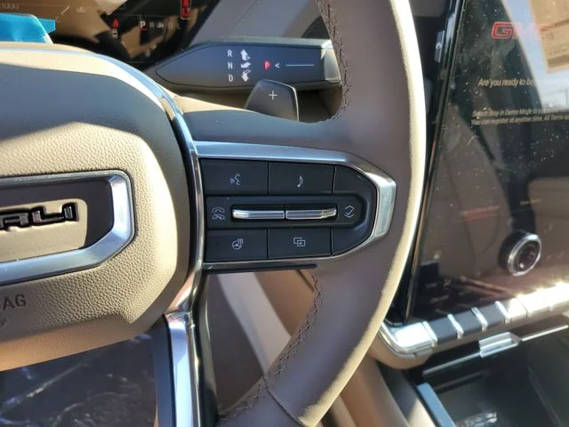 Nuevos GMC YUKON XL à Estados chez autogozo