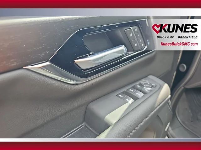 Nuevos GMC YUKON XL à Estados chez autogozo