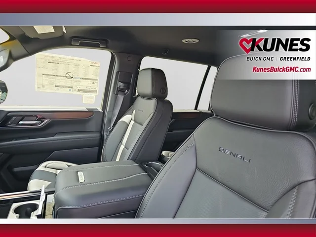 Nuevos GMC YUKON XL à Estados chez autogozo