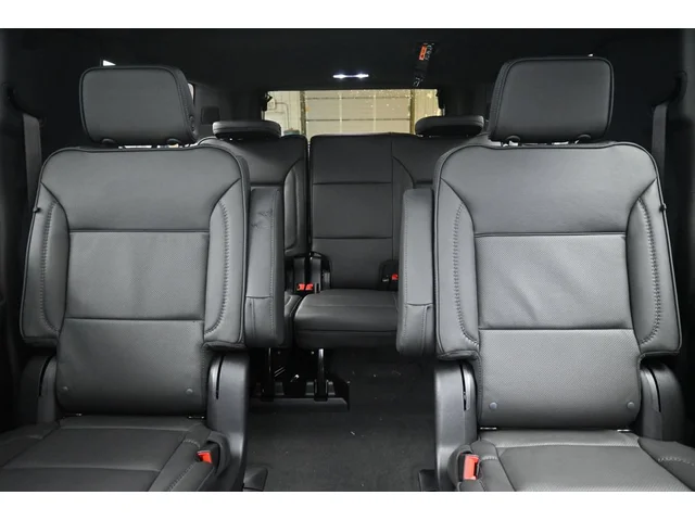 Nuevos GMC YUKON XL à Estados chez autogozo