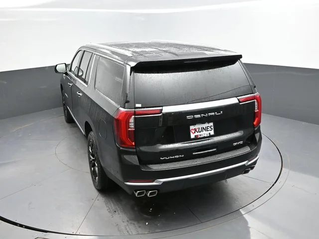 Nuevos GMC YUKON XL à Estados chez autogozo