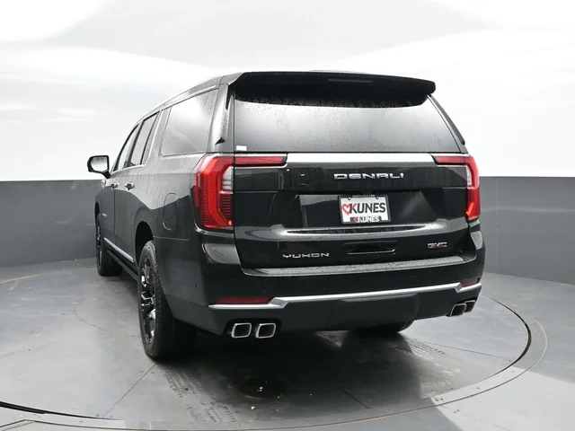 Nuevos GMC YUKON XL à Estados chez autogozo