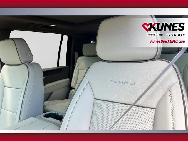 Nuevos GMC YUKON XL à Estados chez autogozo