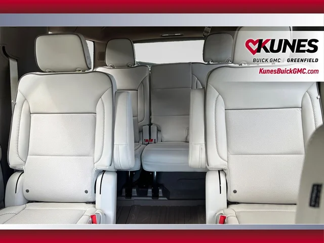 Nuevos GMC YUKON XL à Estados chez autogozo