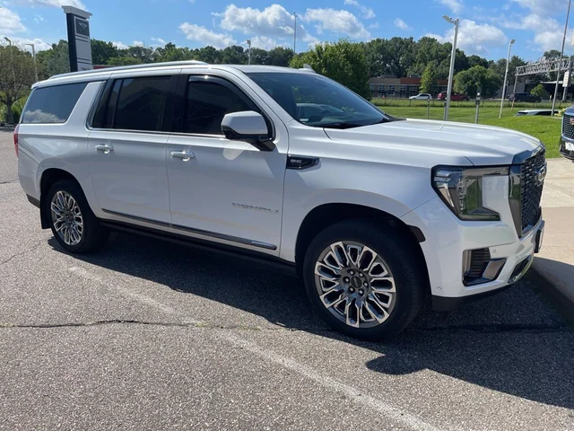 SEMINUEVOS GMC Yukon XL a Estados en autogozo