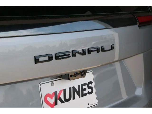 Nuevos GMC YUKON XL à Estados chez autogozo