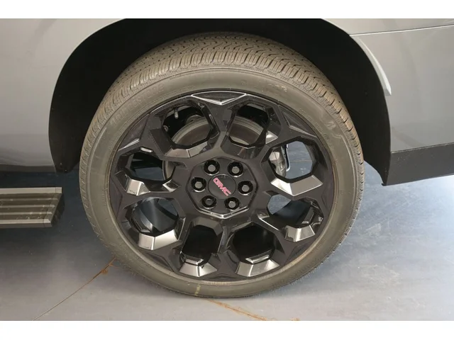 Nuevos GMC YUKON XL à Estados chez autogozo