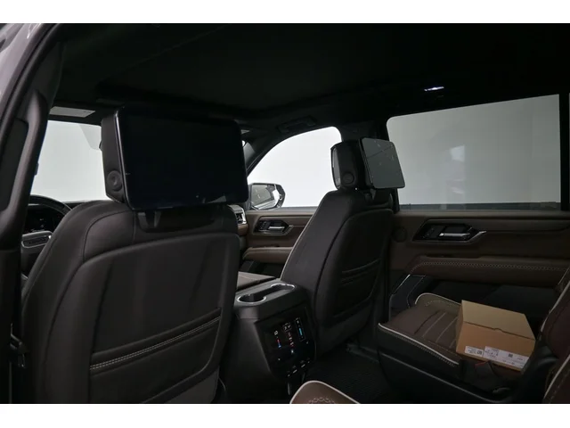 Nuevos GMC YUKON XL à Estados chez autogozo
