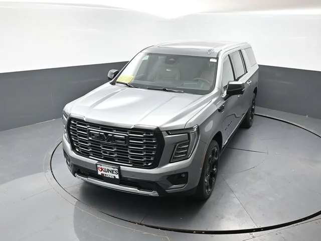 Nuevos GMC YUKON XL à Estados chez autogozo