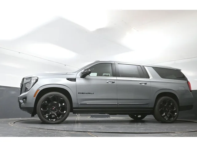 Nuevos GMC YUKON XL à Estados chez autogozo