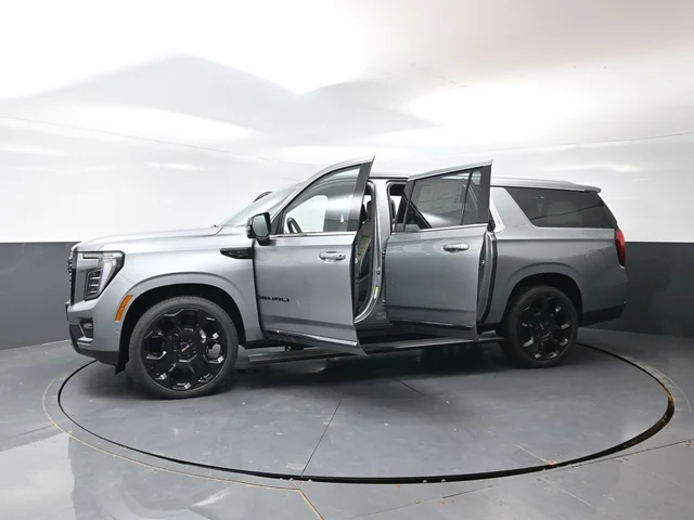 Nuevos GMC YUKON XL à Estados chez autogozo