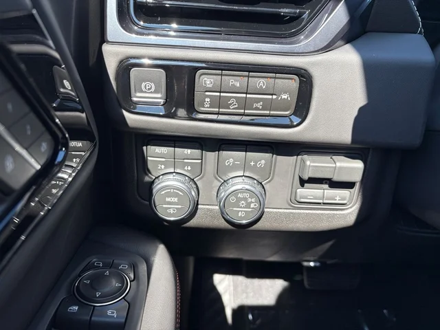Nuevos GMC YUKON à Estados chez autogozo