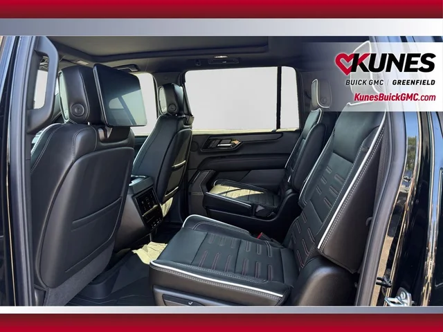 Nuevos GMC YUKON XL à Estados chez autogozo