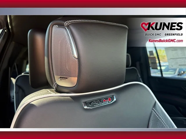 Nuevos GMC YUKON XL à Estados chez autogozo