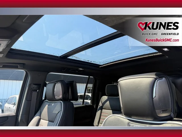 Nuevos GMC YUKON XL à Estados chez autogozo