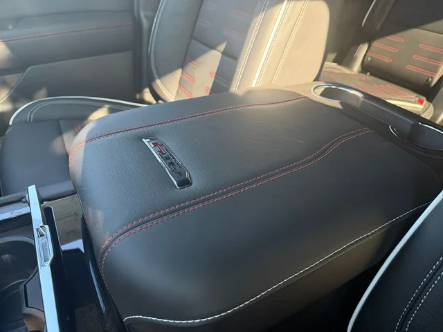 Nuevos GMC YUKON XL à Estados chez autogozo