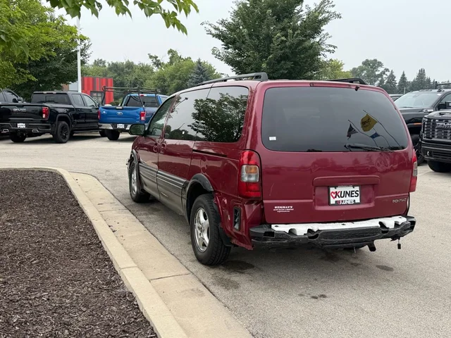 SEMINUEVOS PONTIAC Montana a Estados en autogozo
