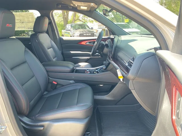 Nuevos CHEVROLET TRAVERSE à Estados chez autogozo