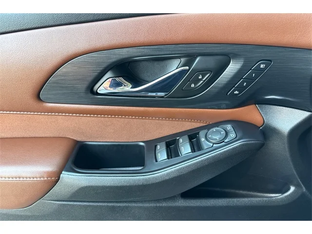 SEMINUEVOS CHEVROLET Traverse at ELK GROVE in Elk Grove Buick GMC