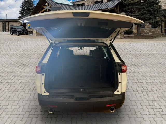 SEMINUEVOS CHEVROLET Traverse a Estados en autogozo