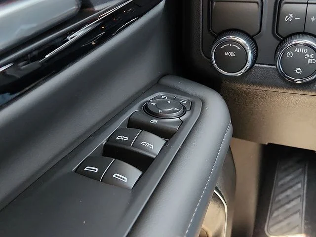 Nuevos CHEVROLET SUBURBAN à Estados chez autogozo