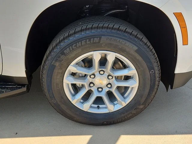 Nuevos CHEVROLET SUBURBAN à Estados chez autogozo