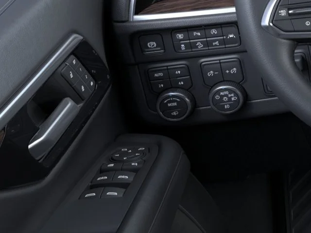 Nuevos CHEVROLET SUBURBAN à Estados chez autogozo