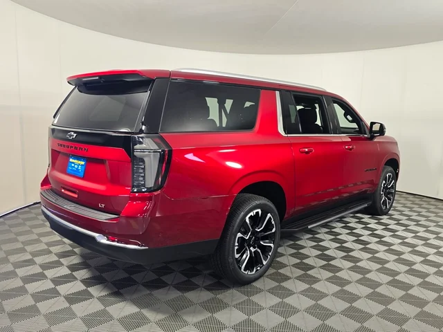 Nueve CHEVROLET SUBURBAN à Brainerd  chez Dondelinger Chevrolet
