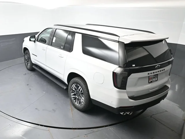 Nuevos CHEVROLET SUBURBAN à Estados chez autogozo