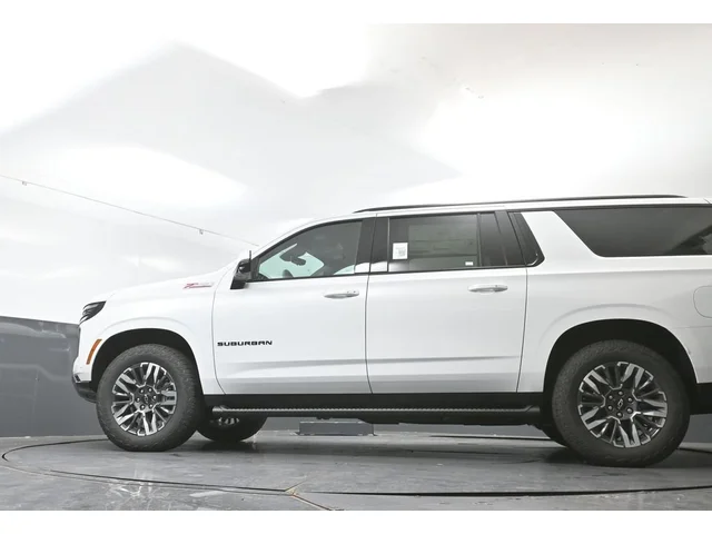 Nuevos CHEVROLET SUBURBAN à Estados chez autogozo