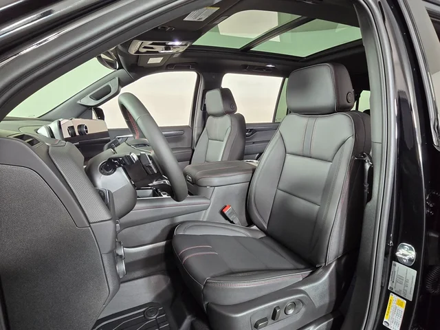 Nueve CHEVROLET SUBURBAN à Brainerd  chez Dondelinger Chevrolet