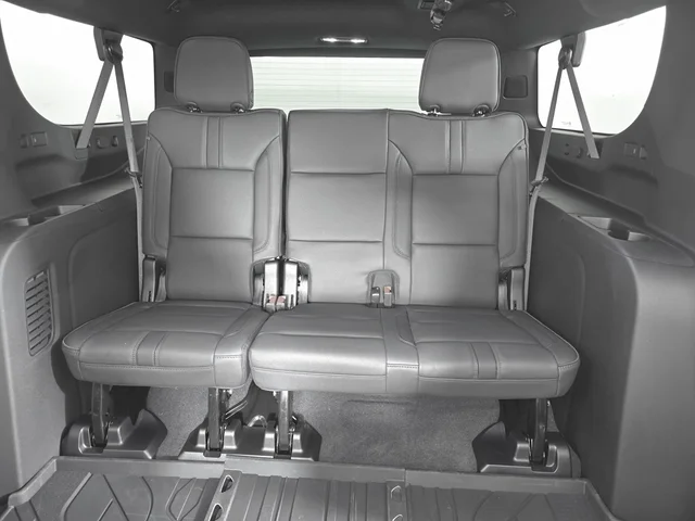 Nueve CHEVROLET SUBURBAN à Brainerd  chez Dondelinger Chevrolet