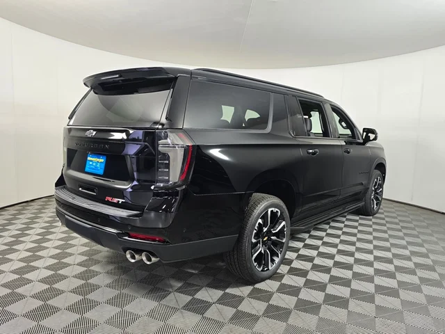Nueve CHEVROLET SUBURBAN à Brainerd  chez Dondelinger Chevrolet