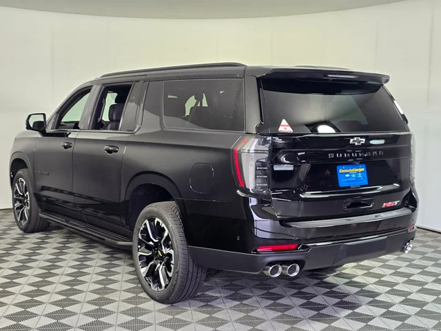 Nueve CHEVROLET SUBURBAN à Brainerd  chez Dondelinger Chevrolet