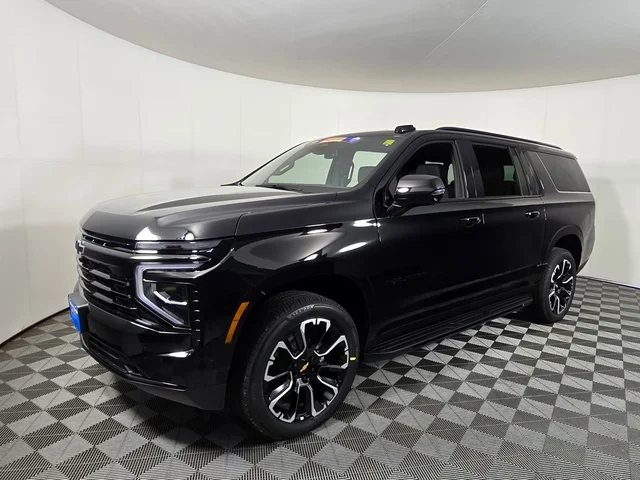 Nueve CHEVROLET SUBURBAN à Brainerd  chez Dondelinger Chevrolet
