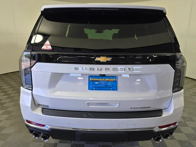 Nueve CHEVROLET SUBURBAN à Brainerd  chez Dondelinger Chevrolet